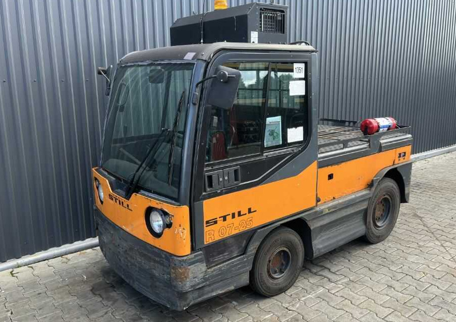 Still R07-25 - Elektrický tahač: obrázek 1 Still R07-25 - Elektrický tahač: obrázek 1