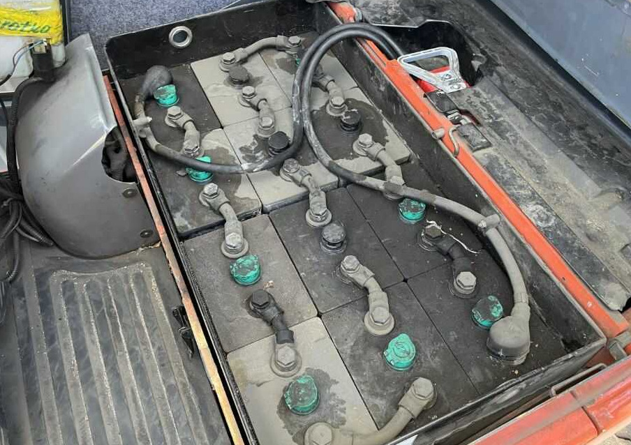Elektrický vysokozdvižný vozík Toyota 7FBEST13: obrázek 8