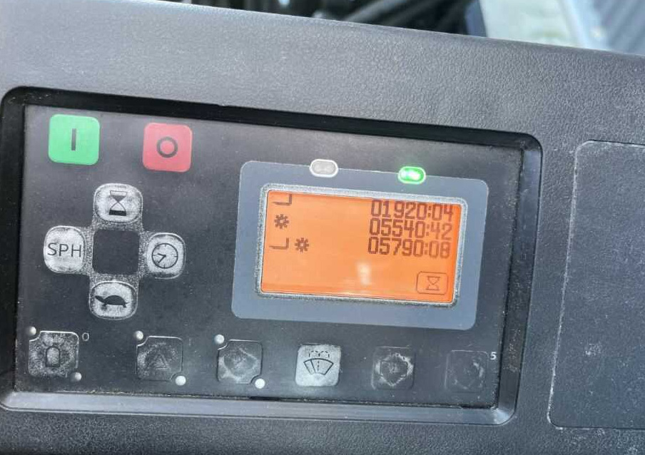 Toyota 8FBMT40 - Elektrický vysokozdvižný vozík: obrázek 5 Toyota 8FBMT40 - Elektrický vysokozdvižný vozík: obrázek 5