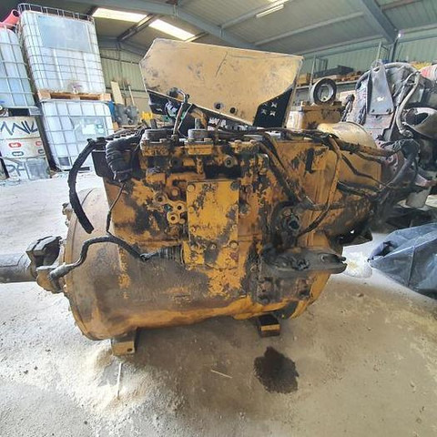 Dampr Caterpillar 769D -: obrázek 11