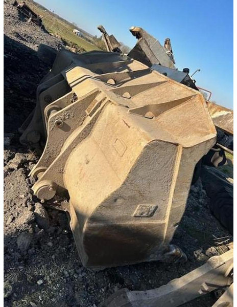 Caterpillar 973D - Lžíce: obrázek 3 Caterpillar 973D - Lžíce: obrázek 3