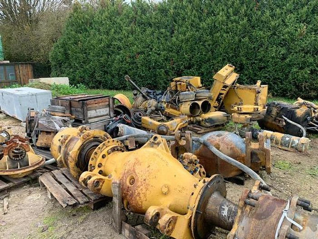 Caterpillar Cat 769 C Cat 771D and Cat 773B pour piece / for parts - - Náprava a díly: obrázek 1 Caterpillar Cat 769 C Cat 771D and Cat 773B pour piece / for parts - - Náprava a díly: obrázek 1