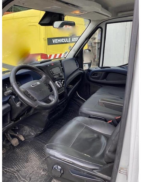 Iveco 35C18 - Sklápěč: obrázek 2 Iveco 35C18 - Sklápěč: obrázek 2