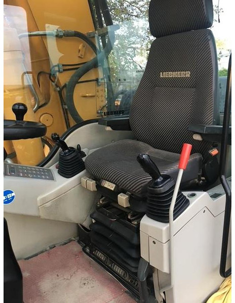 Liebherr A900 - Kolesové rýpadlo: obrázek 4 Liebherr A900 - Kolesové rýpadlo: obrázek 4