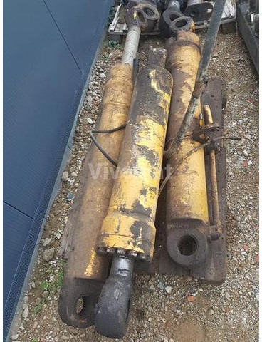 Liebherr A914 - Blok válců: obrázek 3 Liebherr A914 - Blok válců: obrázek 3