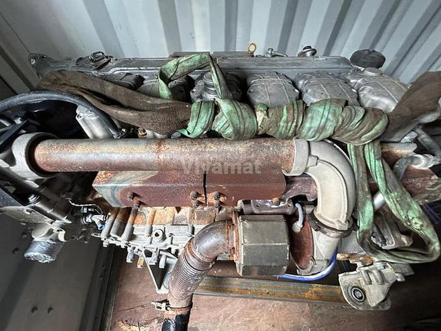 Liebherr D936L A6 -R954CHD Li - Motor: obrázek 2 Liebherr D936L A6 -R954CHD Li - Motor: obrázek 2