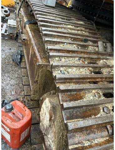 Liebherr R954CHD Li - Pásy: obrázek 4 Liebherr R954CHD Li - Pásy: obrázek 4