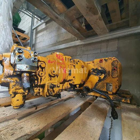 Liebherr 922 - Náhradní díly: obrázek 1 Liebherr 922 - Náhradní díly: obrázek 1