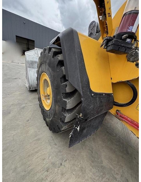 Volvo L150H - Nakladač: obrázek 4 Volvo L150H - Nakladač: obrázek 4