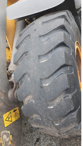 Volvo L90H - Nakladač: obrázek 4 Volvo L90H - Nakladač: obrázek 4