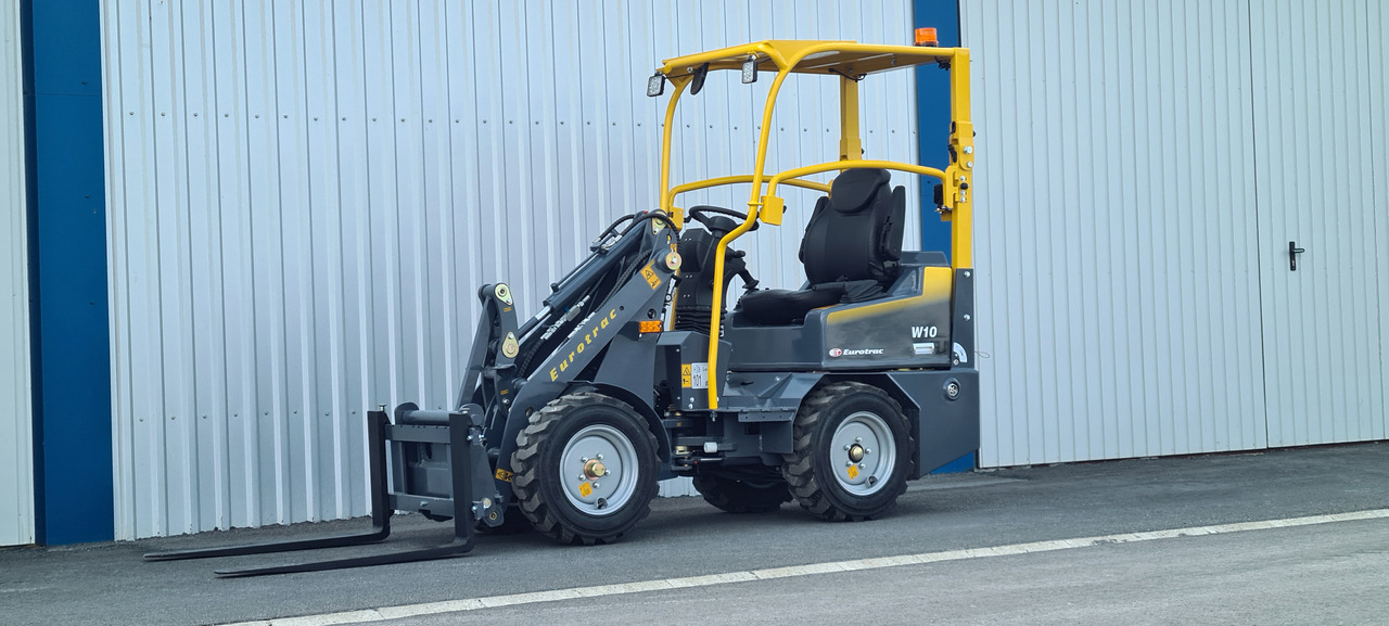 Eurotrac W10 Radlader Hoflader - Kloubový nakladač: obrázek 1 Eurotrac W10 Radlader Hoflader - Kloubový nakladač: obrázek 1