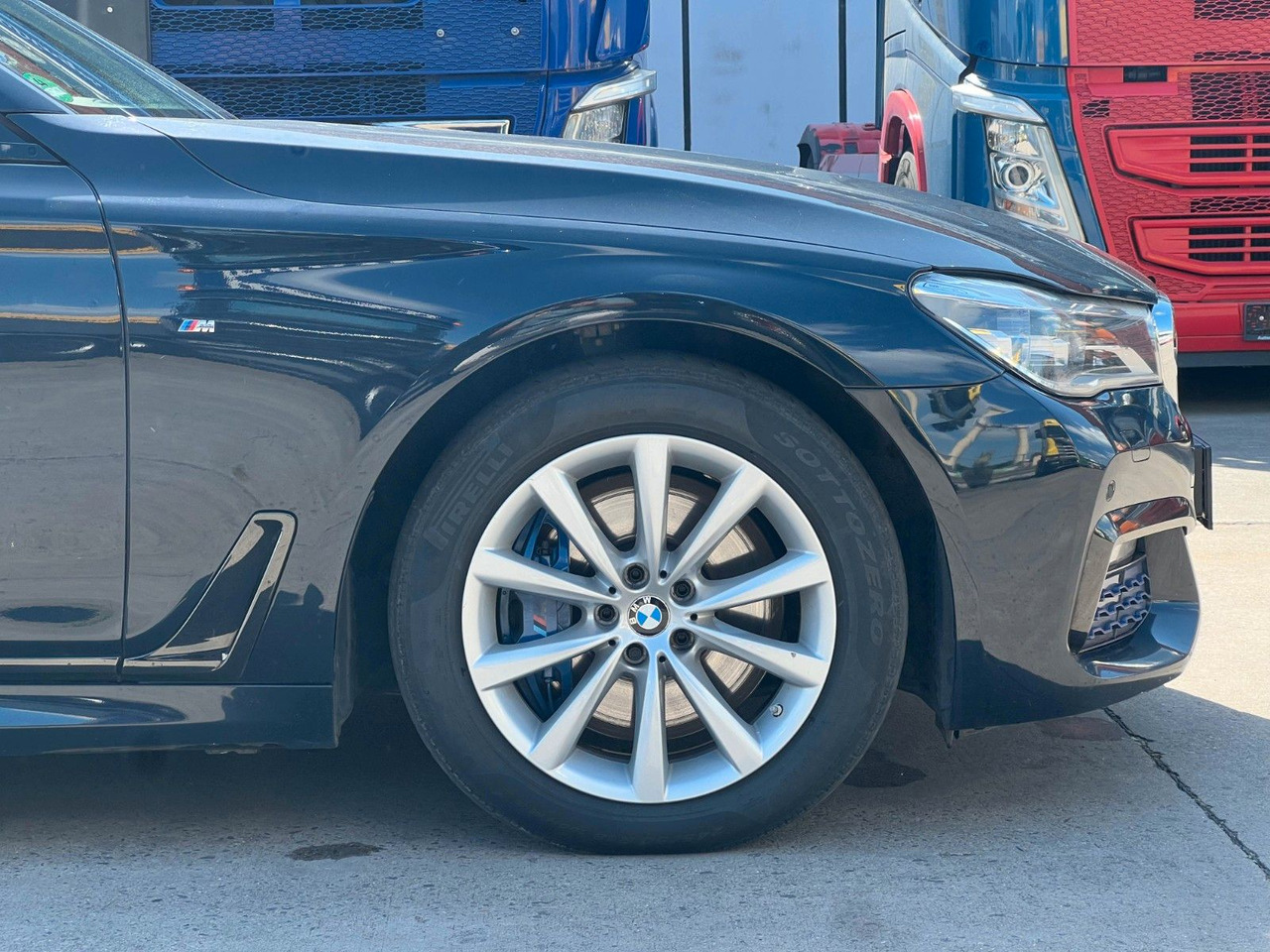 BMW 740D*xDrive*ACC* MASSAGE *STANDHE *LUFT*M PAKET BMW 740D*xDrive*ACC* MASSAGE *STANDHE *LUFT*M PAKET - Sedan: obrázek 4 BMW 740D*xDrive*ACC* MASSAGE *STANDHE *LUFT*M PAKET BMW 740D*xDrive*ACC* MASSAGE *STANDHE *LUFT*M PAKET - Sedan: obrázek 4