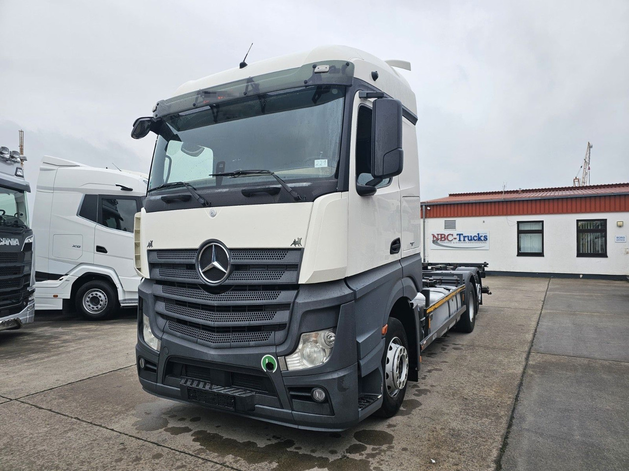 Mercedes-Benz ACTROS 2542 * VOLLLUFT * RETARDER * STANDH * BÄR - Podvozek s kabinou: obrázek 1 Mercedes-Benz ACTROS 2542 * VOLLLUFT * RETARDER * STANDH * BÄR - Podvozek s kabinou: obrázek 1