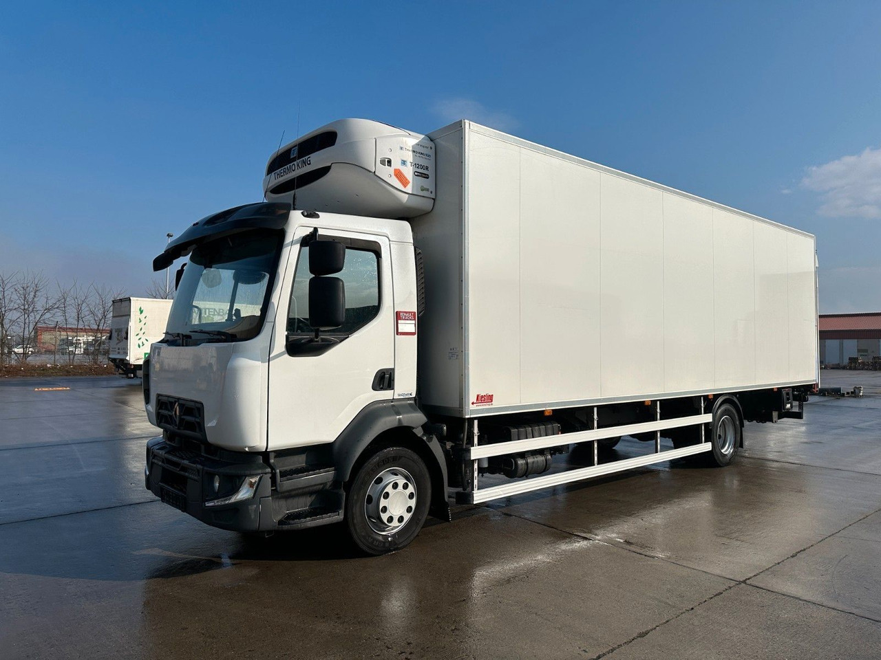 Renault D 16 280 DTI * THERMO-KING T1200R-50 SPECTRUM - Chladírenský nákladní automobil: obrázek 2 Renault D 16 280 DTI * THERMO-KING T1200R-50 SPECTRUM - Chladírenský nákladní automobil: obrázek 2