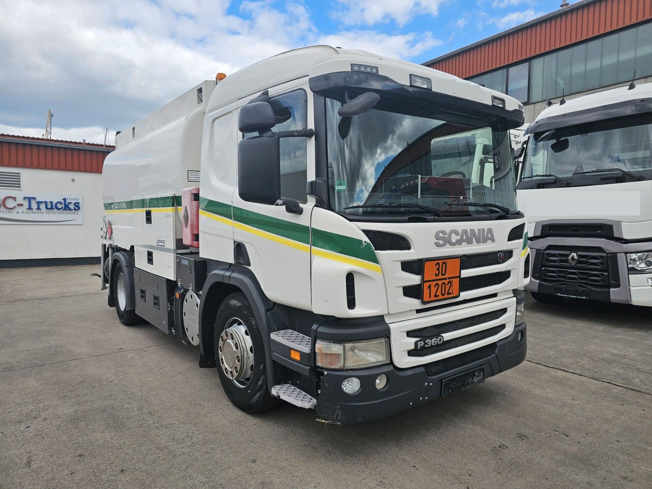 Scania P 360 * OBER/-UNTER * 3 KAMMER * BENZIN * - Cisternové vozidlo: obrázek 3 Scania P 360 * OBER/-UNTER * 3 KAMMER * BENZIN * - Cisternové vozidlo: obrázek 3