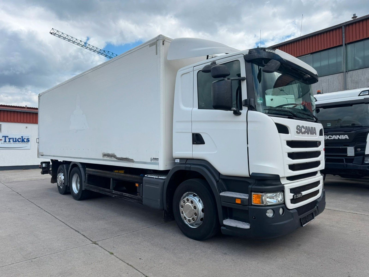 Scania P 380 * KOFFER * LBW 3 TON * LENK / LIFTACHSE * - Skříňový nákladní auto: obrázek 2 Scania P 380 * KOFFER * LBW 3 TON * LENK / LIFTACHSE * - Skříňový nákladní auto: obrázek 2