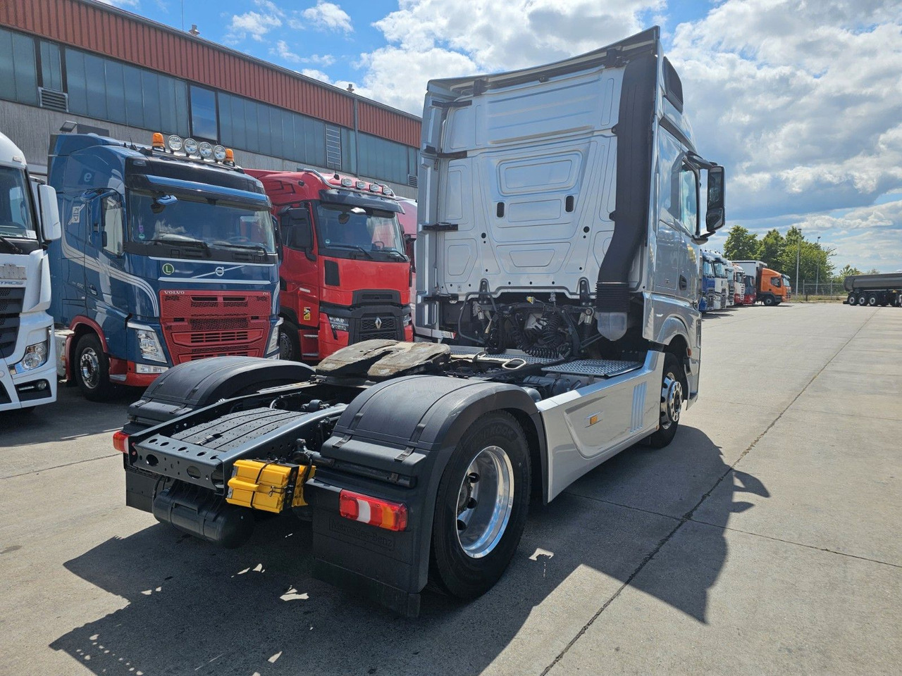 Mercedes-Benz ACTROS 1851 * 2X VORHANDEN * ACC * STANDH. *EUR5 - Tahač: obrázek 5 Mercedes-Benz ACTROS 1851 * 2X VORHANDEN * ACC * STANDH. *EUR5 - Tahač: obrázek 5