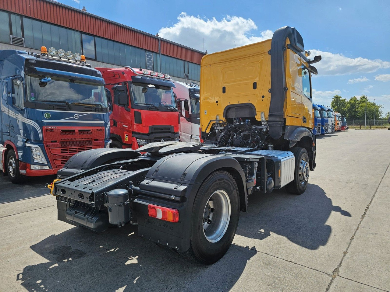 Mercedes-Benz AROCS 1851 LS * HYDRO-DRIVE * ACC * STANDKLIMA * - Tahač: obrázek 5 Mercedes-Benz AROCS 1851 LS * HYDRO-DRIVE * ACC * STANDKLIMA * - Tahač: obrázek 5