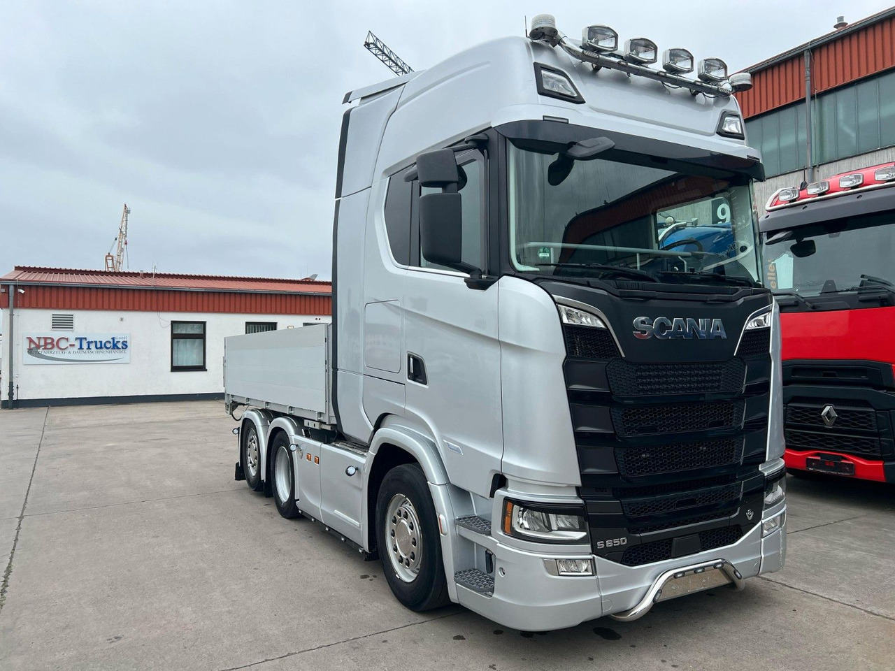 Scania S 650 * LEDER *PR. AUFBAU * ACC * STANDKLIMA * - Tahač: obrázek 1 Scania S 650 * LEDER *PR. AUFBAU * ACC * STANDKLIMA * - Tahač: obrázek 1