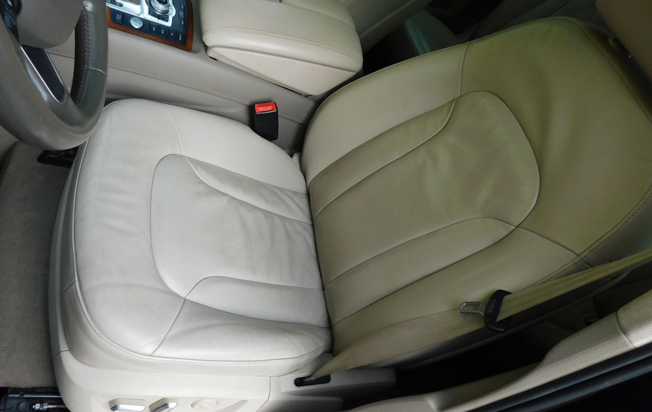 Audi Q7 3.0TFSI 7-Sitzer perfect for UA Export - SUV: obrázek 4 Audi Q7 3.0TFSI 7-Sitzer perfect for UA Export - SUV: obrázek 4