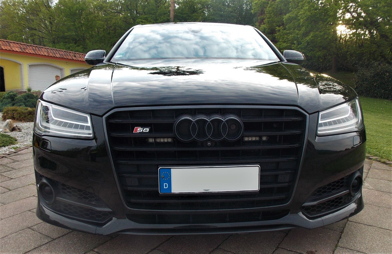 Audi S8 plus original ABT 519kW 320km/h mit 22 Zoll - Sedan: obrázek 4 Audi S8 plus original ABT 519kW 320km/h mit 22 Zoll - Sedan: obrázek 4