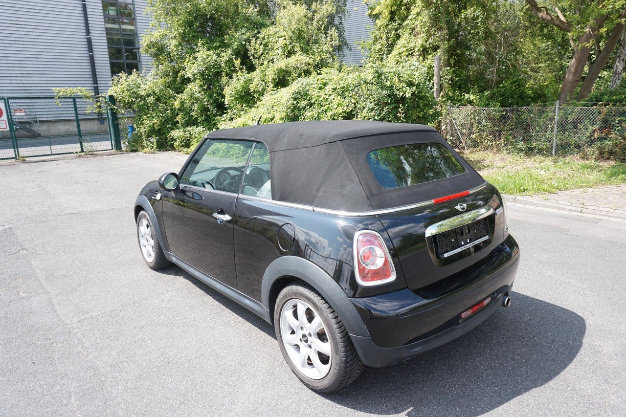MINI Cooper Cabrio/ Leder - Osobní auto: obrázek 4 MINI Cooper Cabrio/ Leder - Osobní auto: obrázek 4