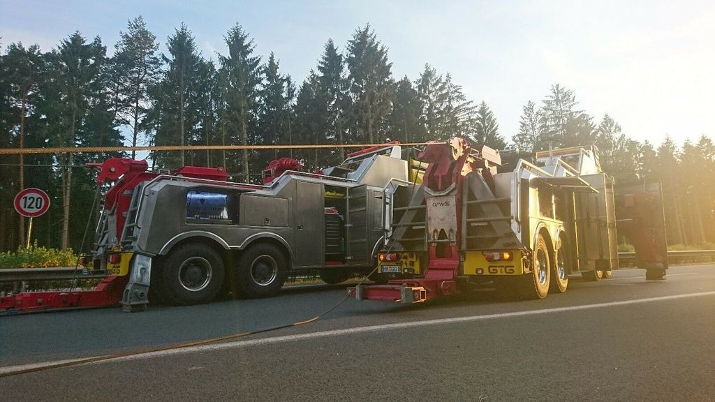 Mercedes-Benz Arocs 4163 8x4 G&G Heavy Wrecker Mercedes-Benz Arocs 4163 8x4 G&G Heavy Wrecker - Odtahovka: obrázek 2 Mercedes-Benz Arocs 4163 8x4 G&G Heavy Wrecker Mercedes-Benz Arocs 4163 8x4 G&G Heavy Wrecker - Odtahovka: obrázek 2