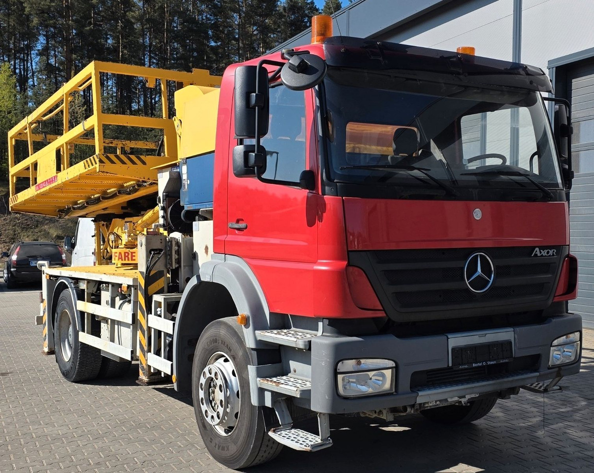 Mercedes-Benz Axor 1824 - Autoplošina: obrázek 5 Mercedes-Benz Axor 1824 - Autoplošina: obrázek 5