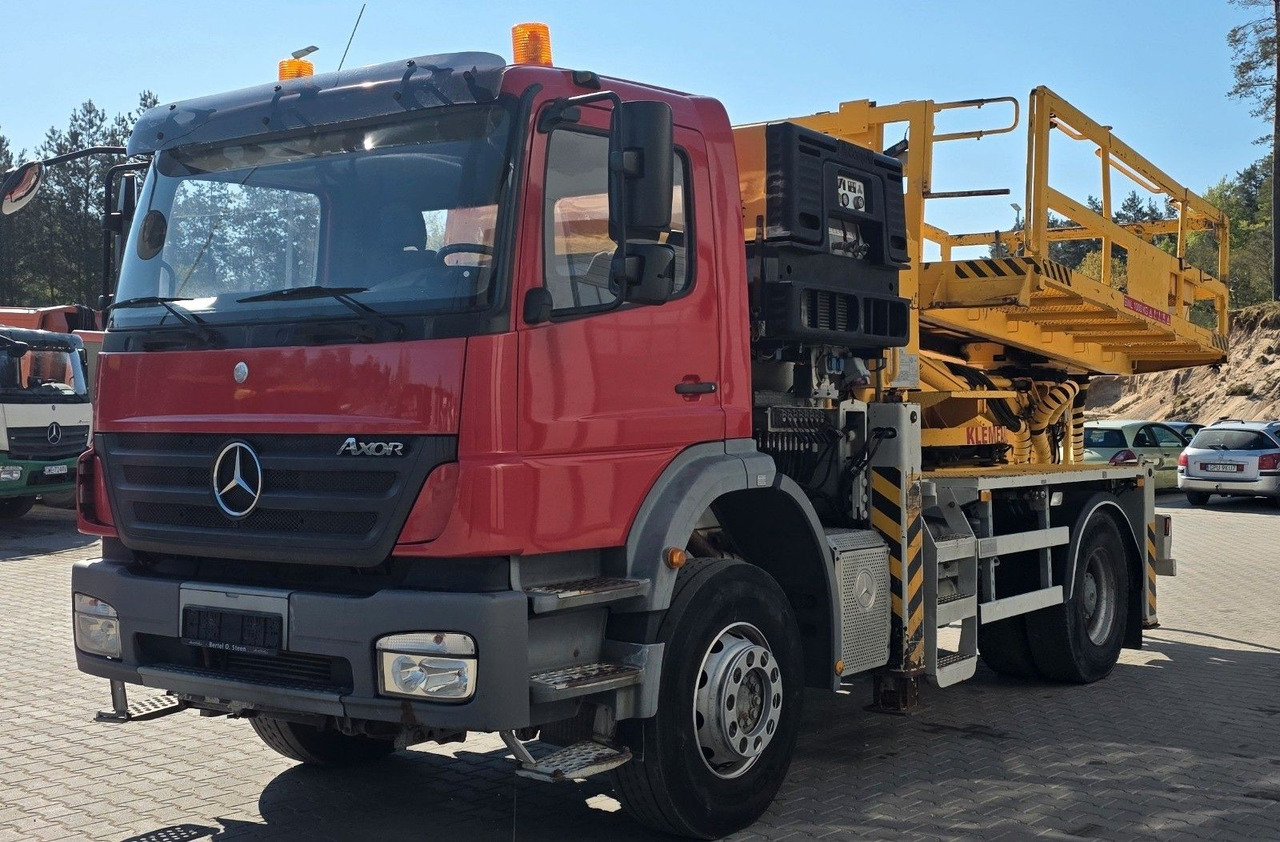 Mercedes-Benz Axor 1824 - Autoplošina: obrázek 1 Mercedes-Benz Axor 1824 - Autoplošina: obrázek 1