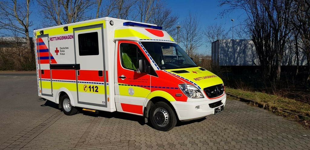 Mercedes-Benz Sprinter 516 // 1 J Garantie // - Pohotovostní vůz: obrázek 1 Mercedes-Benz Sprinter 516 // 1 J Garantie // - Pohotovostní vůz: obrázek 1