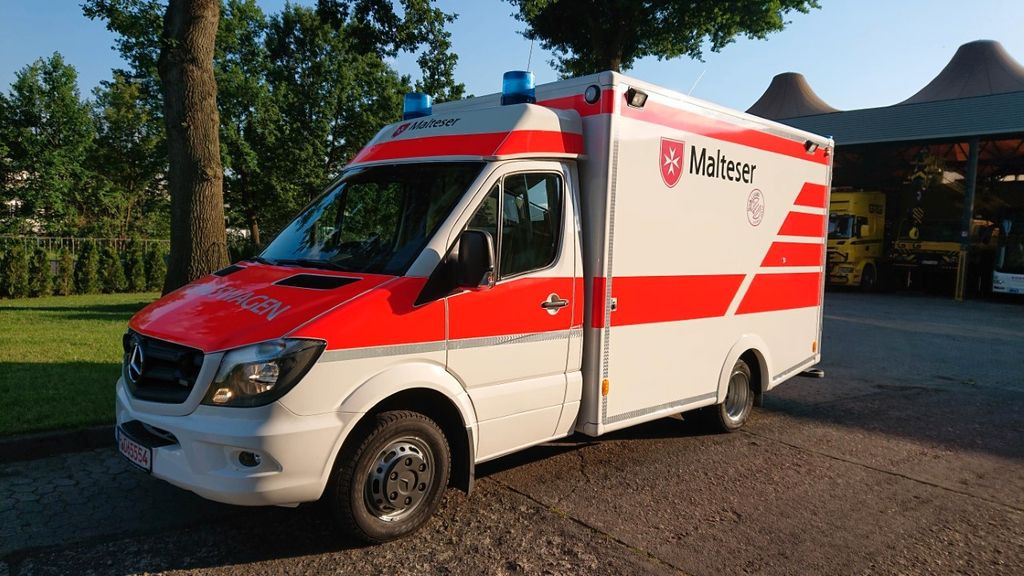 Mercedes-Benz Sprinter 519 / ATM 0km 4x on Stock Mercedes-Benz Sprinter 519 / ATM 0km 4x on Stock - Pohotovostní vůz: obrázek 1 Mercedes-Benz Sprinter 519 / ATM 0km 4x on Stock Mercedes-Benz Sprinter 519 / ATM 0km 4x on Stock - Pohotovostní vůz: obrázek 1