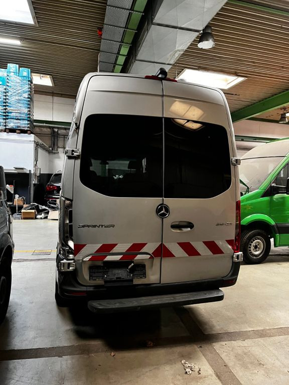 Mercedes-Benz Sprinter III 316 Mercedes-Benz Sprinter III 316 - Furgon: obrázek 3 Mercedes-Benz Sprinter III 316 Mercedes-Benz Sprinter III 316 - Furgon: obrázek 3