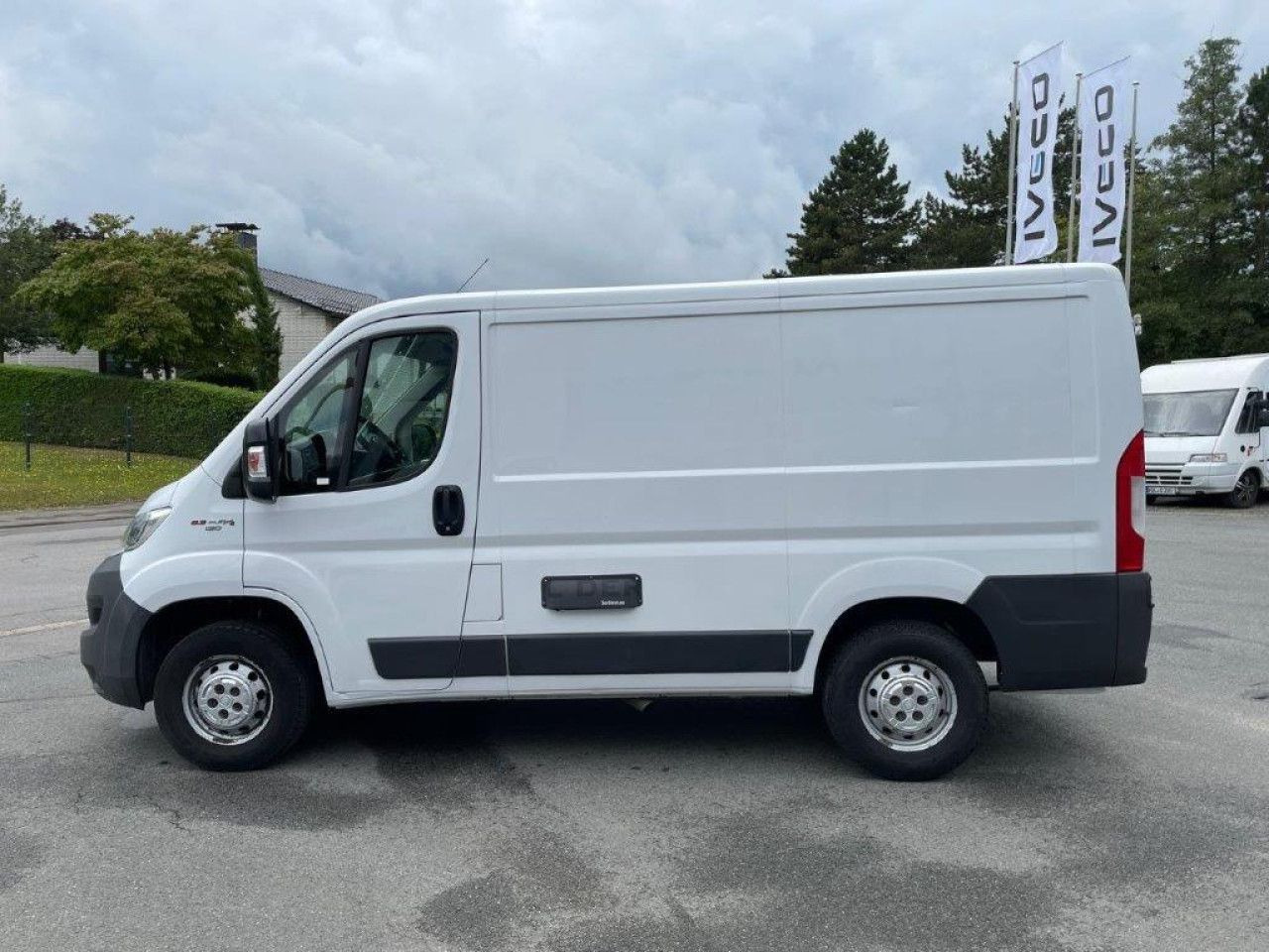 Fiat Ducato 30 130 M-Jet L1H1 Euro6 Klima AHK ZV - Malá dodávka: obrázek 5 Fiat Ducato 30 130 M-Jet L1H1 Euro6 Klima AHK ZV - Malá dodávka: obrázek 5