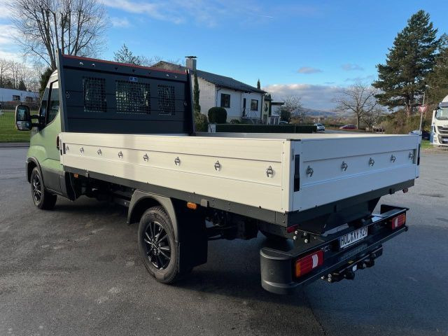 Iveco Daily 35S14A8 Euro6 Klima AHK Navi ZV - Dodávka valník: obrázek 5 Iveco Daily 35S14A8 Euro6 Klima AHK Navi ZV - Dodávka valník: obrázek 5
