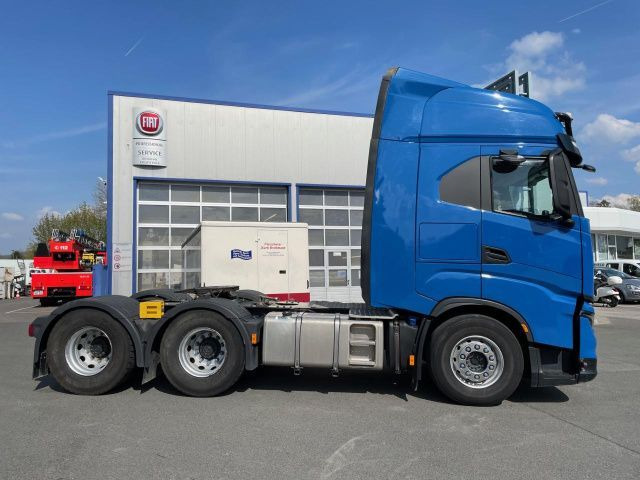 Iveco S-Way AS440X57TZ/P ON (6x4 70 t.) Euro6 Intarder - Tahač: obrázek 3 Iveco S-Way AS440X57TZ/P ON (6x4 70 t.) Euro6 Intarder - Tahač: obrázek 3