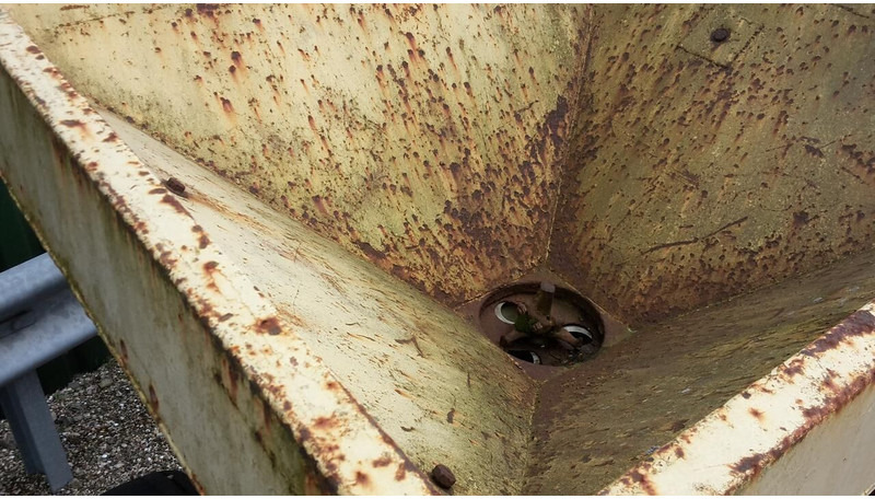 GETROKKEN pendel strooier - Gebruikt - Rozmetadlo hnoje: obrázek 4 GETROKKEN pendel strooier - Gebruikt - Rozmetadlo hnoje: obrázek 4