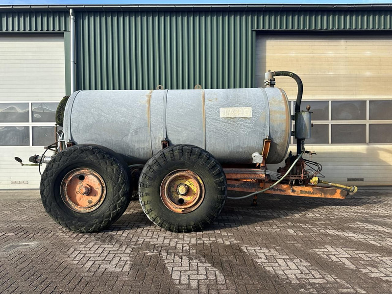 Jako waterwagen/ mesttank - Gebruikt - Rozmetadlo chlévské mrvy: obrázek 1 Jako waterwagen/ mesttank - Gebruikt - Rozmetadlo chlévské mrvy: obrázek 1