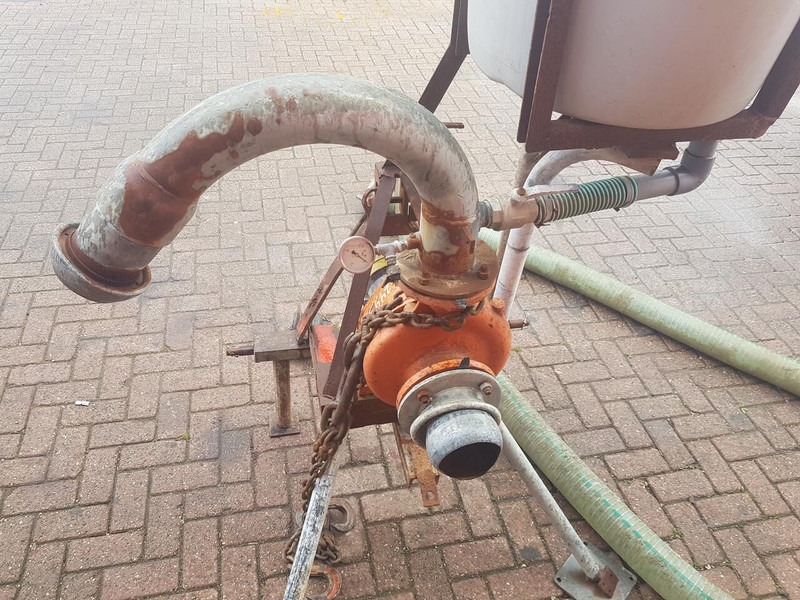 Landini waterpomp - Gebruikt - Čerpadlo na vodu: obrázek 4 Landini waterpomp - Gebruikt - Čerpadlo na vodu: obrázek 4