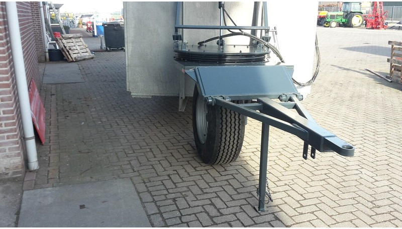 Mestcontainer met neuswiel - Rozmetadlo hnoje: obrázek 3 Mestcontainer met neuswiel - Rozmetadlo hnoje: obrázek 3