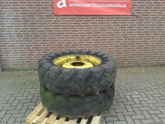 Pirelli - Pneumatiky a ráfky: obrázek 1 Pirelli - Pneumatiky a ráfky: obrázek 1