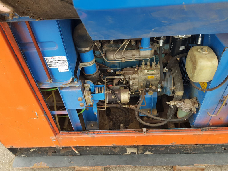 Schroef compressor - Mobilní kompresor: obrázek 4 Schroef compressor - Mobilní kompresor: obrázek 4