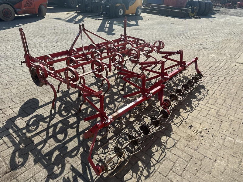 Triltand cultivator - Gebruikt - Kultivátor: obrázek 4 Triltand cultivator - Gebruikt - Kultivátor: obrázek 4
