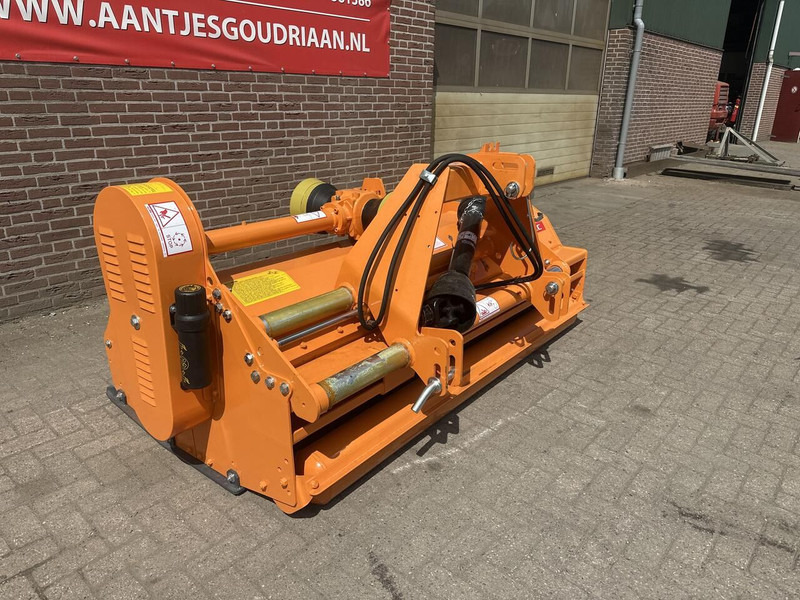 Unika 2300 - Mulčovač: obrázek 3 Unika 2300 - Mulčovač: obrázek 3