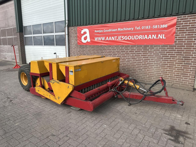 Vredo Doorzaaimachine 2050 - Gebruikt - Secí/ Sázecí stroj: obrázek 2 Vredo Doorzaaimachine 2050 - Gebruikt - Secí/ Sázecí stroj: obrázek 2