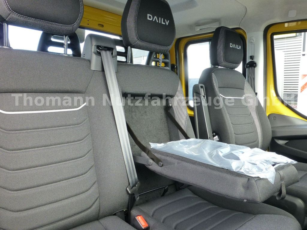 Nový Odtahovka, Dodávka Iveco DAILY 70C18 DoKa Schiebeplateau Luftfed Navi: obrázek 32