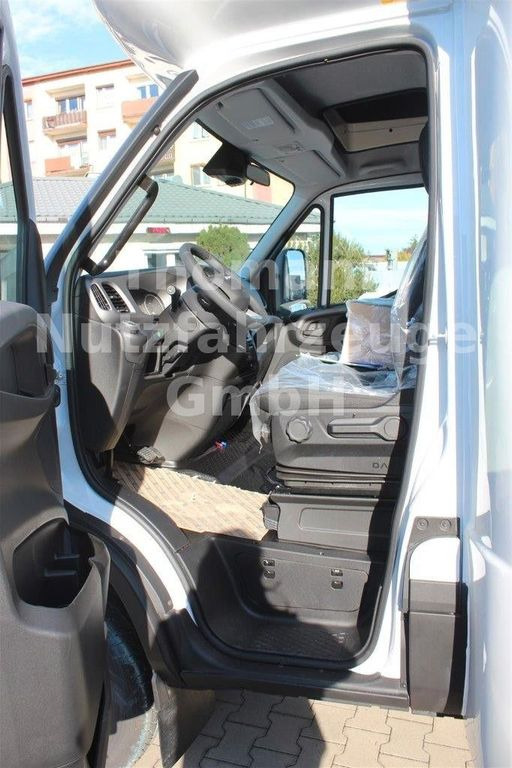 Nový Plachtová dodávka Iveco Daily 70C18 Pritsche Plane LBW Türen Iveco Daily 70C18 Pritsche Plane LBW Türen: obrázek 8 Nový Plachtová dodávka Iveco Daily 70C18 Pritsche Plane LBW Türen Iveco Daily 70C18 Pritsche Plane LBW Türen: obrázek 8