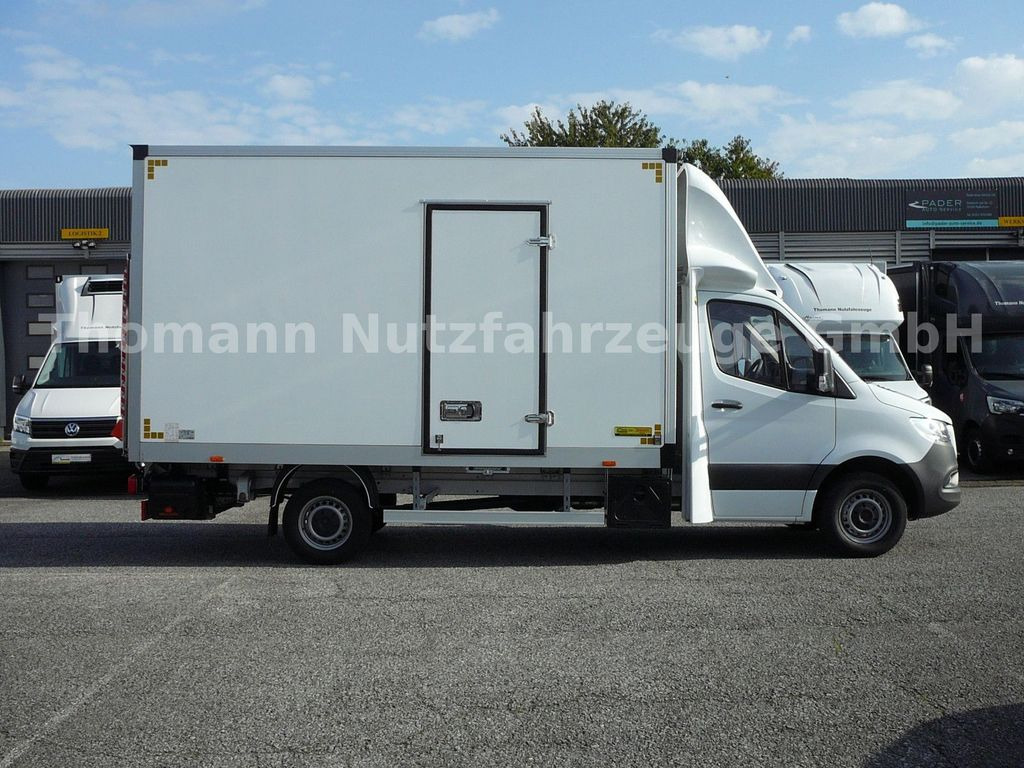 Mercedes-Benz Sprinter 317 CDI Koffer LBW - Dodávka skřín: obrázek 4 Mercedes-Benz Sprinter 317 CDI Koffer LBW - Dodávka skřín: obrázek 4