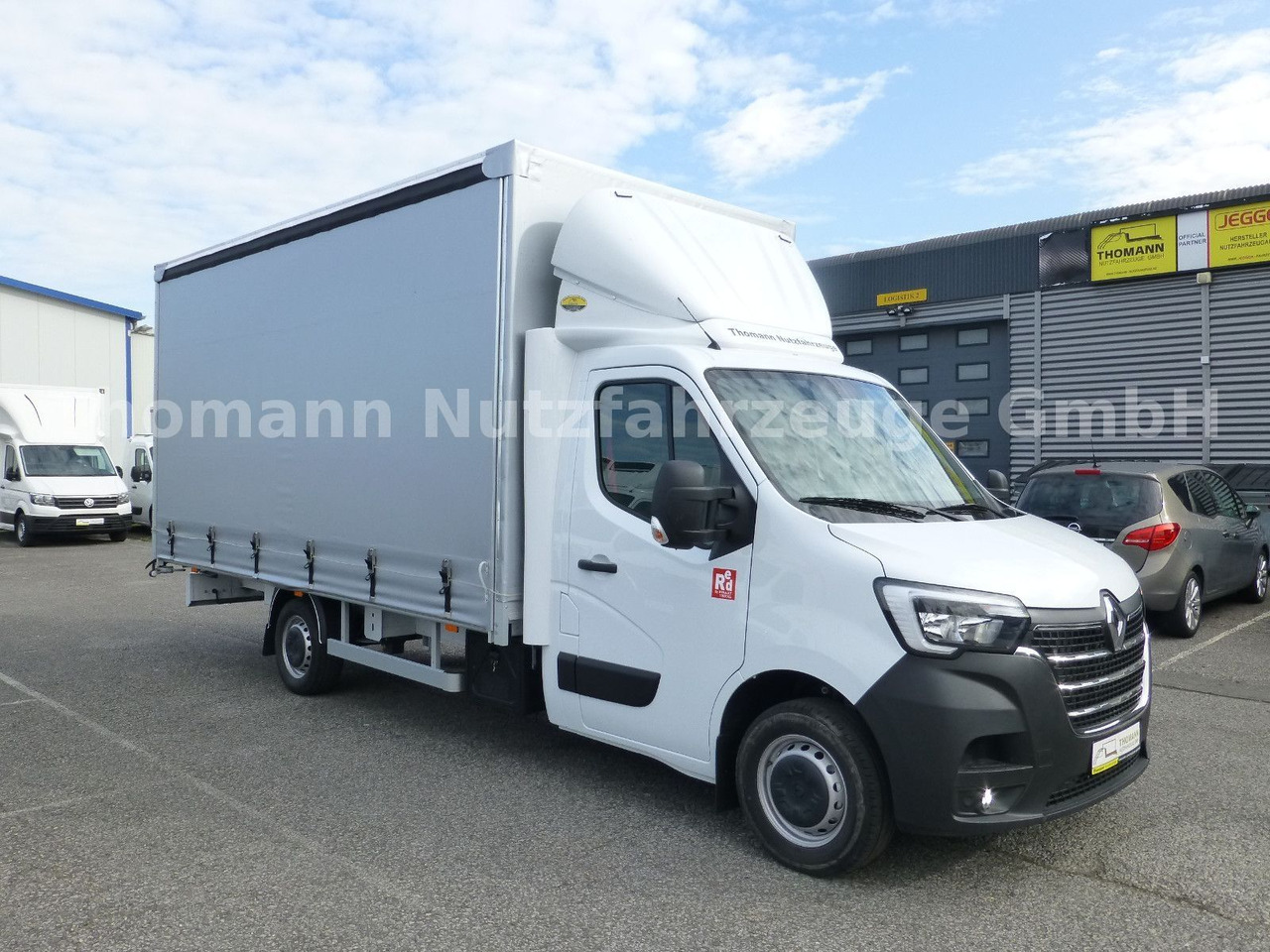 Renault Master by Trucks Pritsche Plane / Türen Vollalu - Plachtová dodávka: obrázek 2 Renault Master by Trucks Pritsche Plane / Türen Vollalu - Plachtová dodávka: obrázek 2