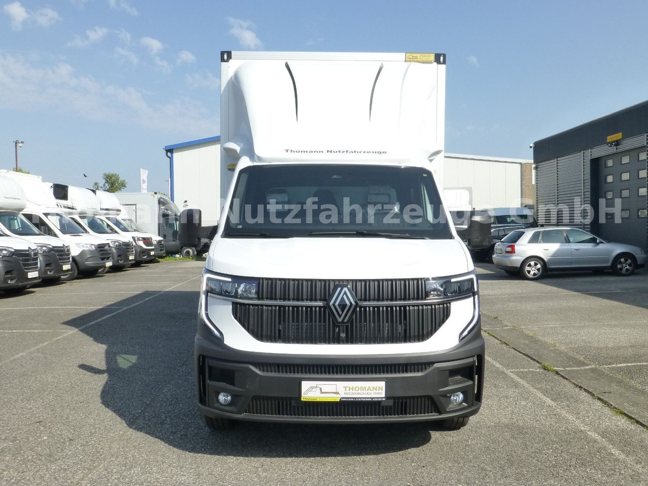 Renault NEW Master 2025 Koffer Türen Möbelkoffer - Dodávka skřín: obrázek 3 Renault NEW Master 2025 Koffer Türen Möbelkoffer - Dodávka skřín: obrázek 3