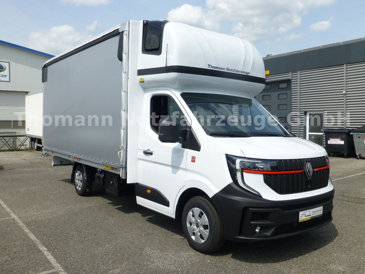 Renault NEW Master Pritsche Plane Schlafkabine - Plachtová dodávka: obrázek 3 Renault NEW Master Pritsche Plane Schlafkabine - Plachtová dodávka: obrázek 3